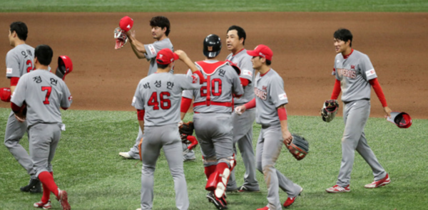 ▲ '2020 신한은행 SOL KBO리그' 키움 히어로즈 대 SK 와이번스의 경기에서 SK가 승리했다. 사진제공=뉴시스