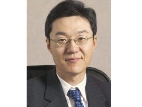 ▲ 신동익 메가마트 부회장