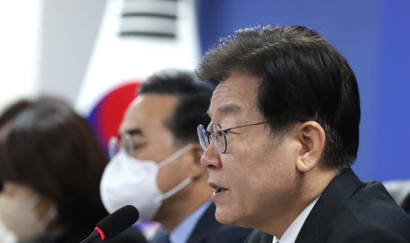 ▲ 이재명 더불어민주당 대표가 지난 2일 오전 서울 여의도 국회 의원회관에서 열린 확대간부회의에서 발언하고 있다. 사진=뉴시스