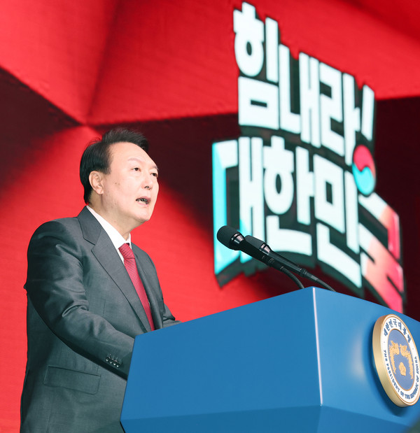 ▲ 윤석열 대통령이 8일 경기도 고양 킨텍스에서 열린 국민의힘 전당대회에서 축사하고 있다. 사진=뉴시스