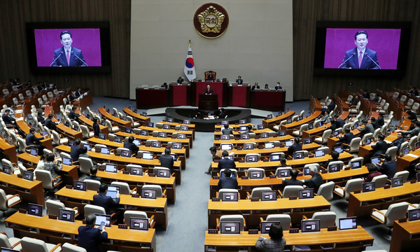▲ 장동혁 국민의힘 의원이 지난 11일 오후 서울 여의도 국회 본회의장에서 열린 제405회국회(임시회) 제2차 국회의원 선거제도 개선에 관한 결의안 심사를 위한 전원위원회에서 발언하고 있다. 사진=뉴시스
