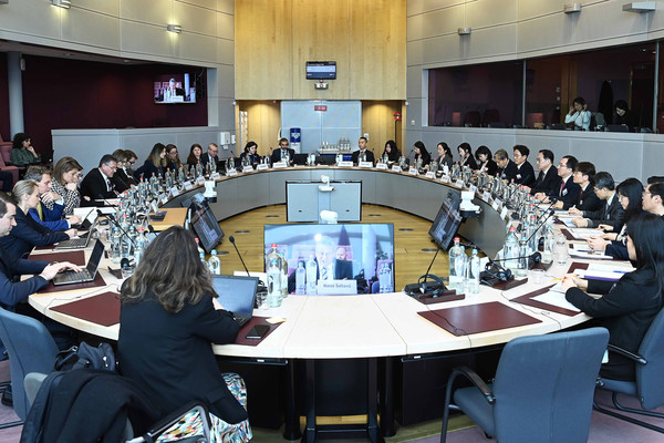 ▲ 벨기에 브뤼셀 베를레몽 빌딩에서 열린 제12차 한-EU FTA 무역위원회. 사진=뉴시스