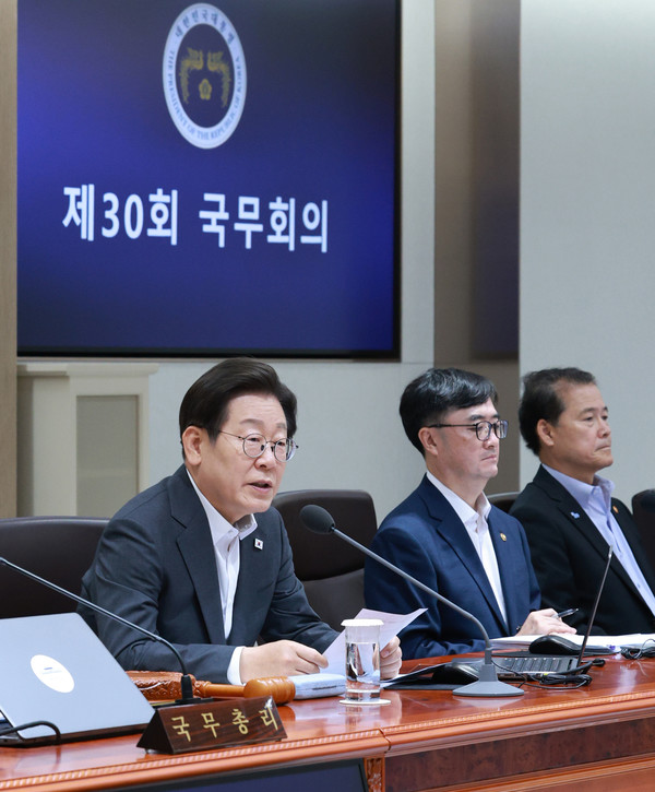 ▲ 이재명 대통령이 8일 서울 용산 대통령실 청사에서 열린 국무회의에서 발언하고 있다. 사진=뉴시스