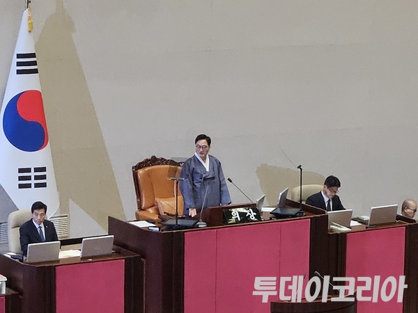 ▲ 우원식 국회의장이 1일 여의도 국회에서 열린 ‘제429회 국회 정기회 개회식’에서 개회사를 하고 있다. 사진=이기봉 기자