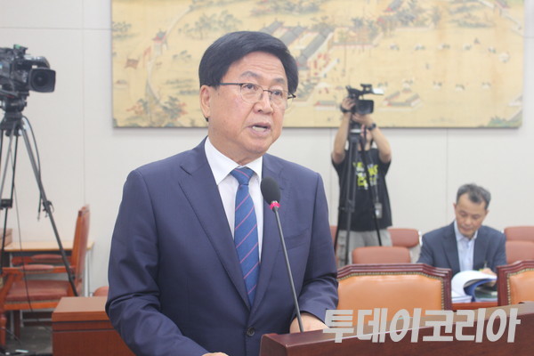 ▲ 지난 2일 국회에서 최교진 교육부 장관에 대한 후보자 인사청문회가 진행되고 있다. 사진=투데이코리아