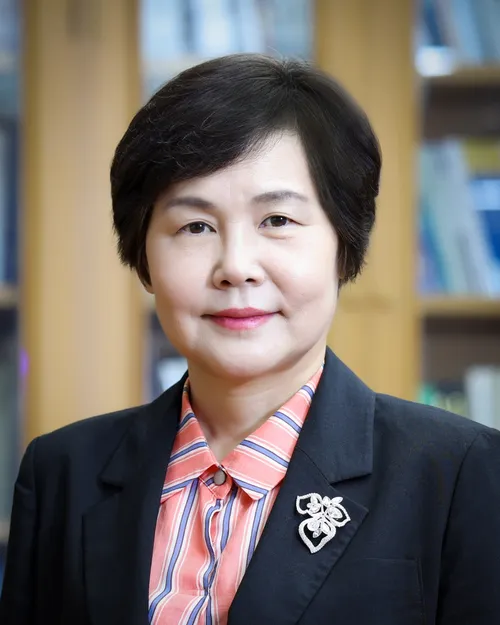 ▲ 박정화 롯데지주 컴플라이언스위원회 신임 위원장. 사진=롯데지주