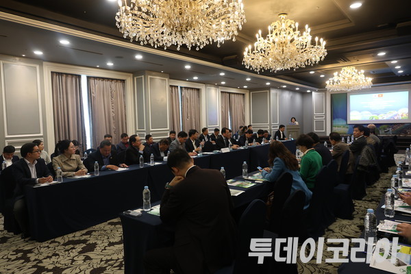 ▲ 29일 여의도에서 열린 ‘빈롱성과 한국 파트너 간의 투자 협력 촉진 간담회’가 진행되고 있다. 사진=이기봉 기자