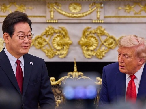 ▲ 이재명 대통령과 도널드 트럼프 미국 대통령이 지난 8월 25일(현지 시간) 미국 워싱턴DC 백악관에서 한미 정상회담을 하고 있다. 사진=뉴시스