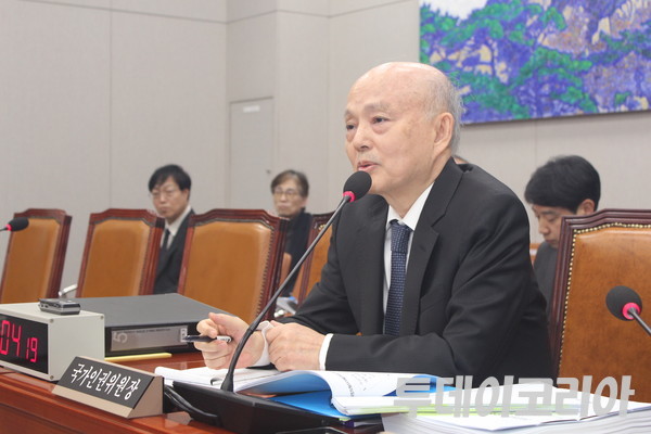 ▲ 안창호 국가인권위원장이 5일 국회 운영위원회 국정감사에 출석해 발언하고 있다. 사진=이기봉 기자