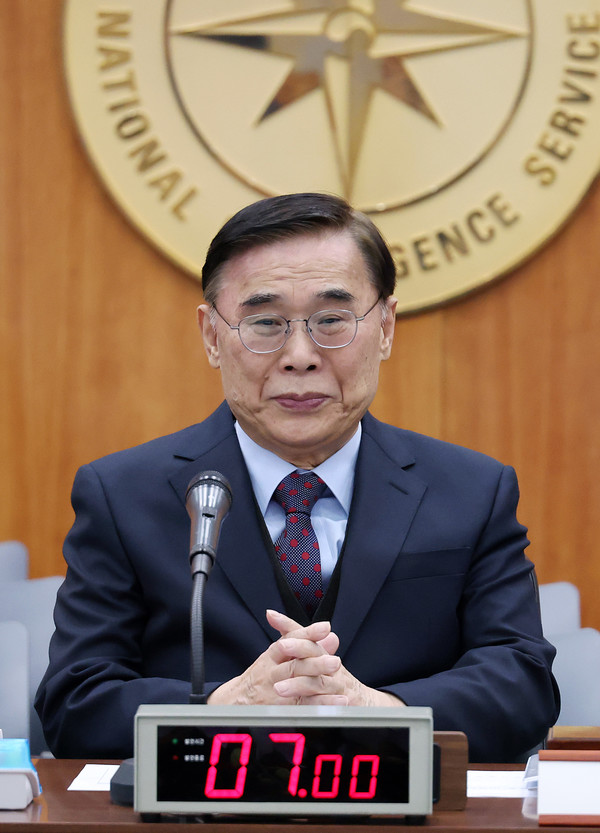 ▲ 이종석 국가정보원장이 지난 4일 서울 서초구 내곡동 국가정보원에서 열린 국회 정보위원회 국정원에 대한 국정감사에 출석해 있다. 사진=뉴시스