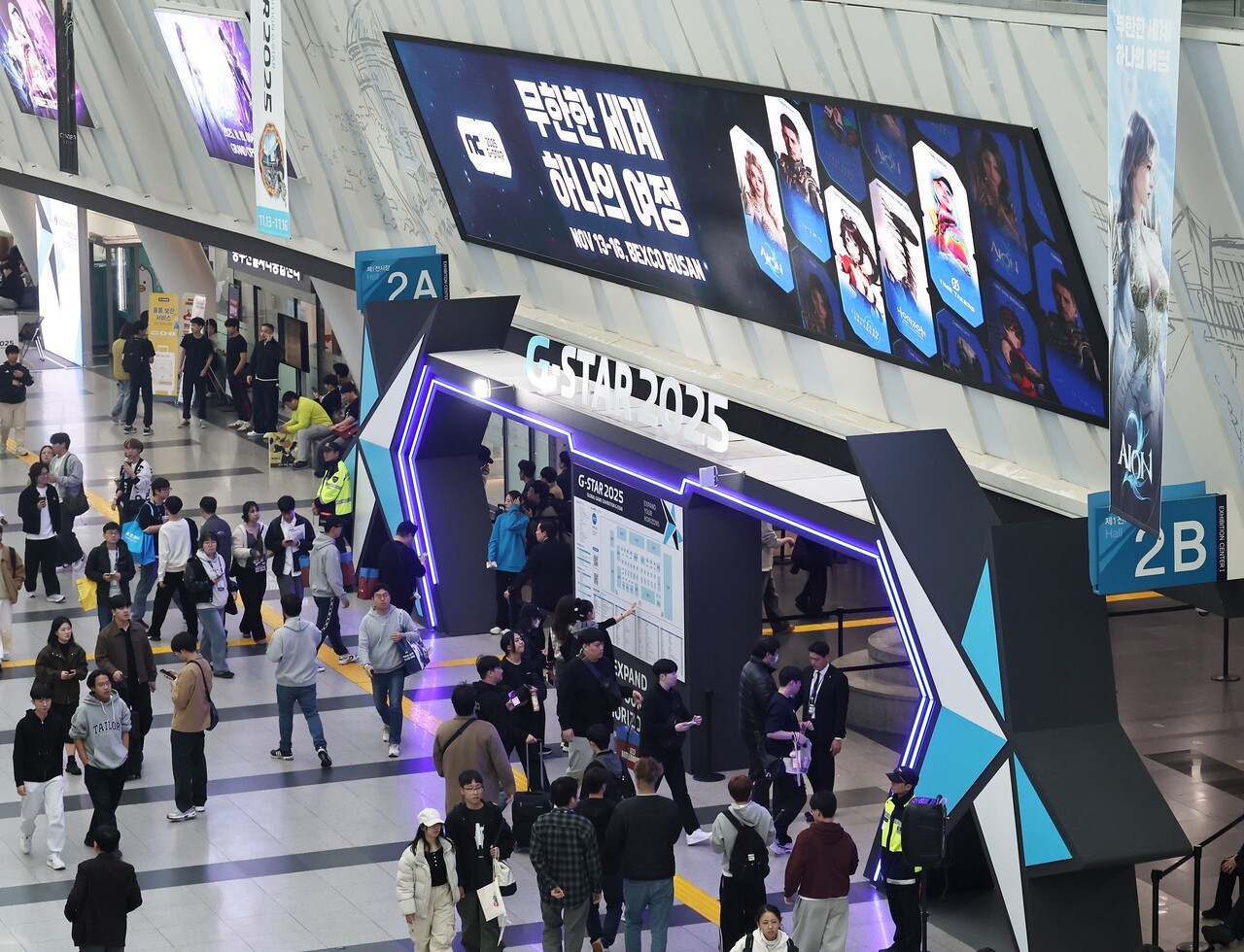 [이슈PICK+] 게임사 MMORPG 경쟁 본격화···하반기 신작 쏟아져 - 뉴스 썸네일 이미지