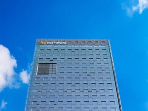 세상을 바꾸는 KB금융, 금융소외·취약계층 겨냥한 '상생·포용금융' 강... - 뉴스 썸네일 이미지