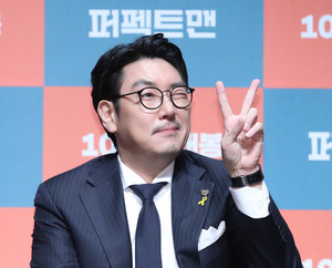 조진웅 소년범 인정, 성폭행 무관