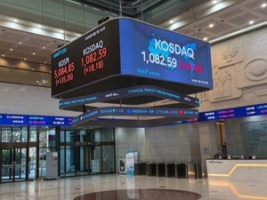 첫날에만 1조 몰렸다···코스닥 액티브 ETF 기대감 '쑥' - 뉴스 썸네일 이미지